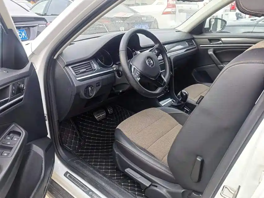 Volkswagen C-TREK 2018 230TSI DSG Comfort фото 4