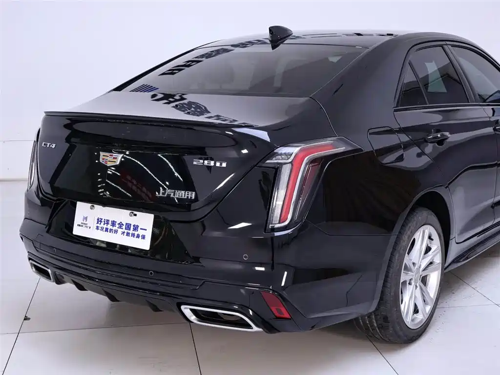 CADILLAC CT4