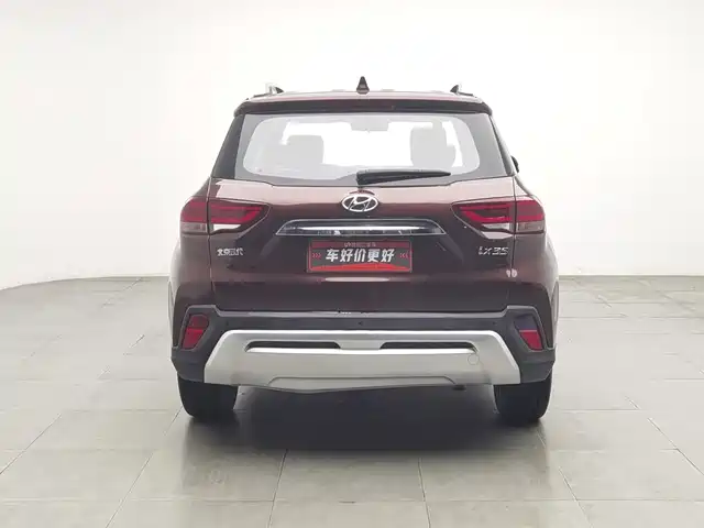 Hyundai Beijing Hyundai ix35 2018 2.0L Automatic 2WD Zhiyong·Enjoyment Edition — фото 4