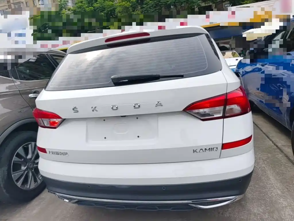 SKODA KOMICK