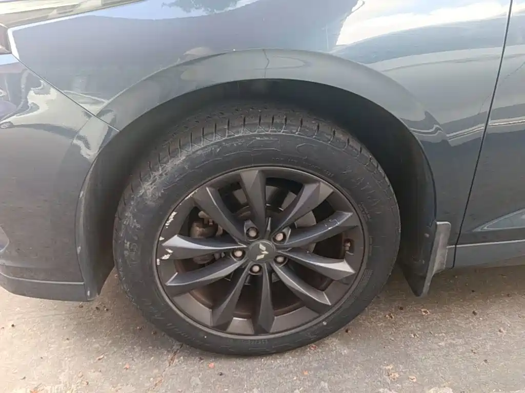 صورة 23 - Wuling Motors Wuling Victory