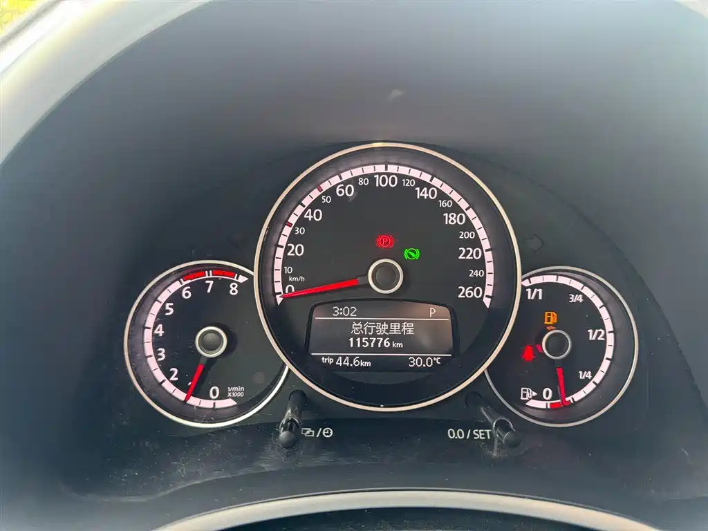 Volkswagen Beetle 2015 180TSI фото 8