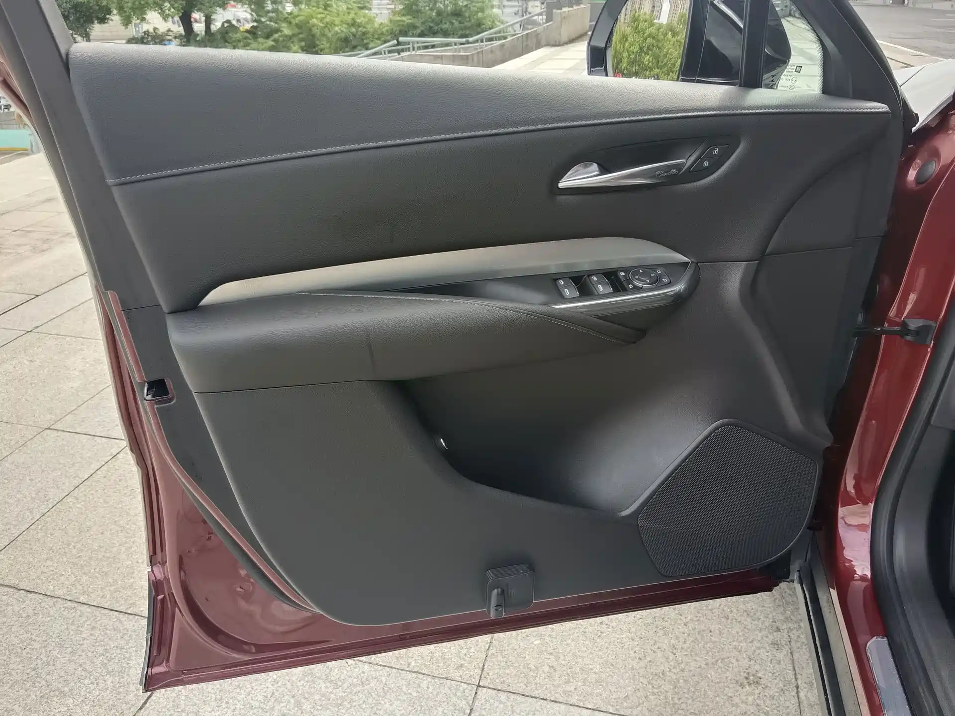Photo 14 - Cadillac XT4