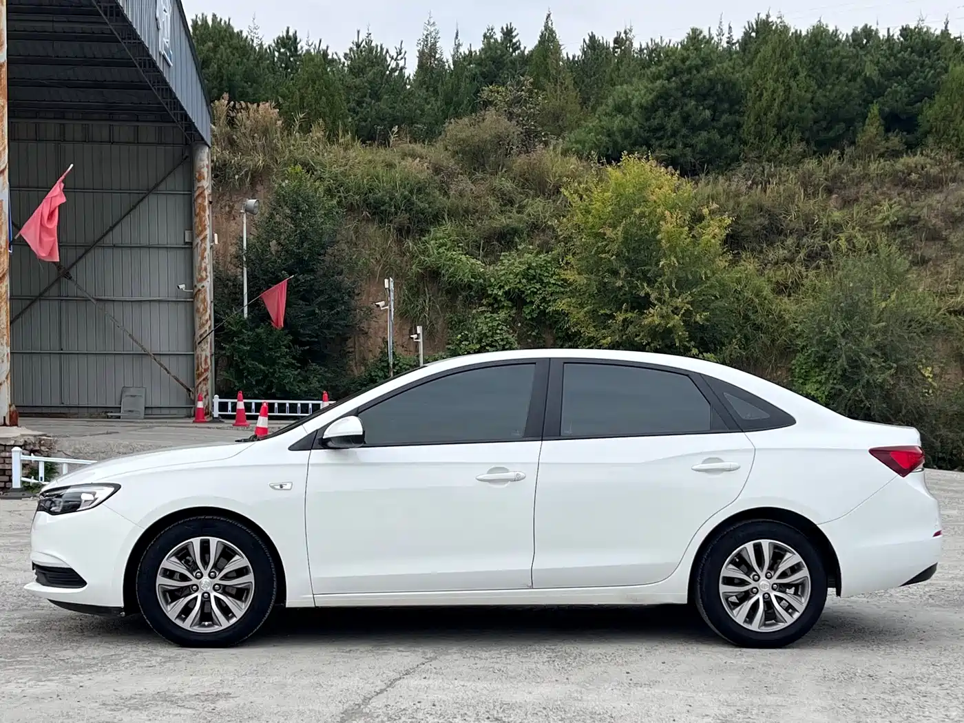 Buick Excelle 2023 2021 Facelift 1.3T Auto Mild Hybrid Elite