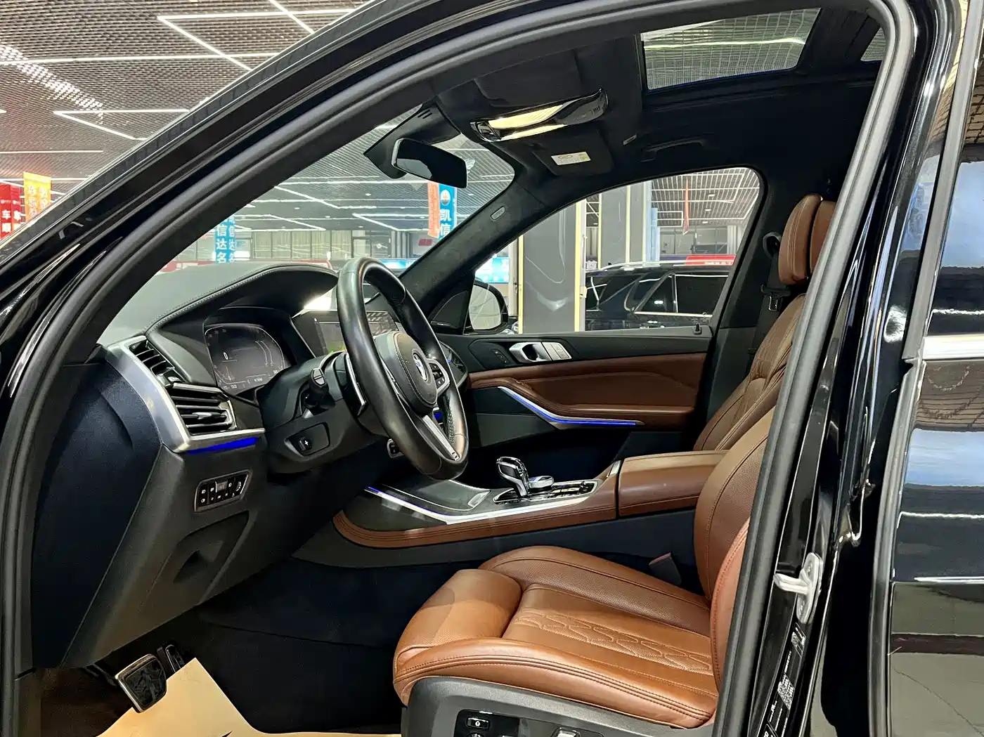 BMW X7 2021 xDrive40i Premium M Sport Package фото 15