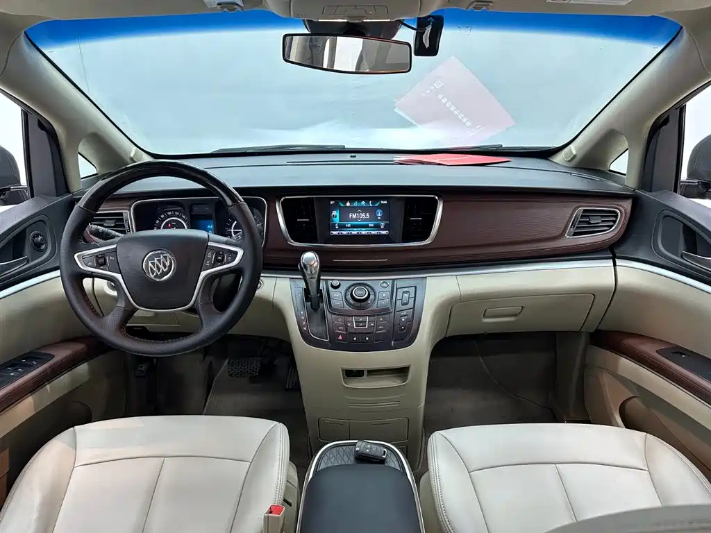Buick GL8 2018 28T Comfort China VI фото 12