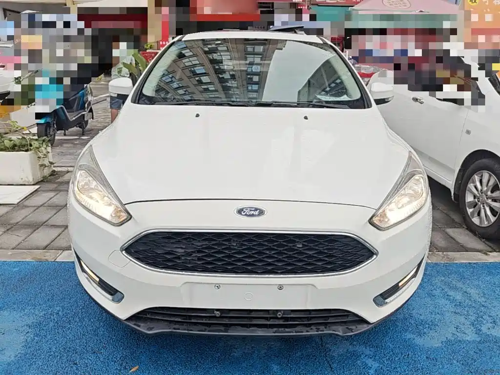 Ford Focus 2016 2015 Hatchback 1.6L Automatic Trend