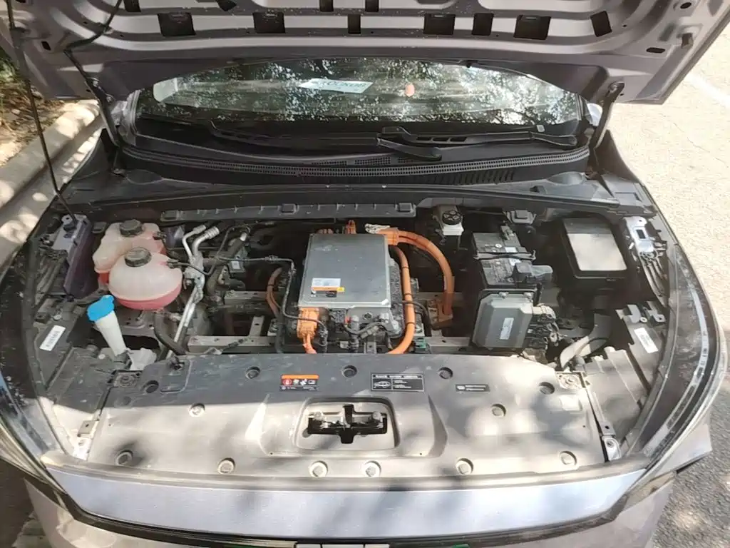 Geely Geometry M6 2023 2022 450 New Intelligence Edition