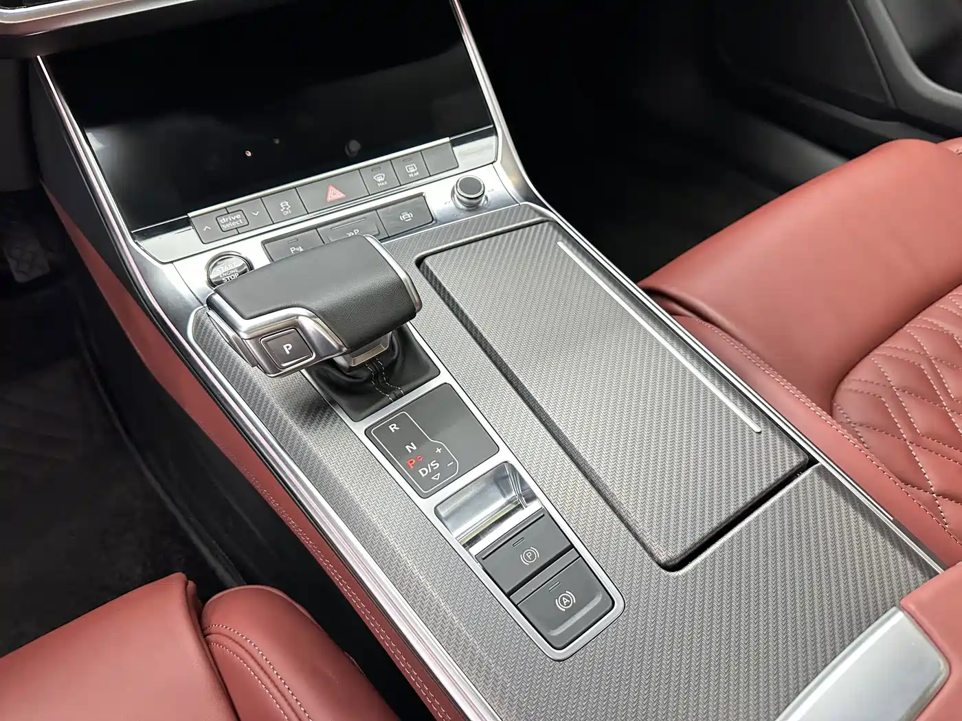 Audi A7L, миниатюра 18