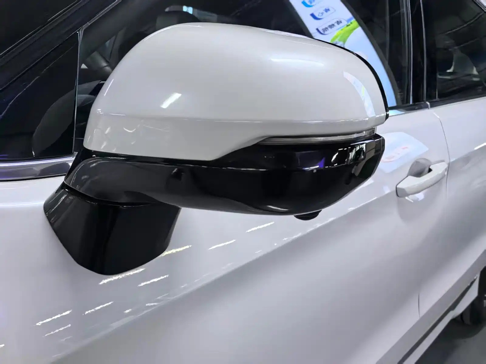 Фото 5 - Honda UR-V