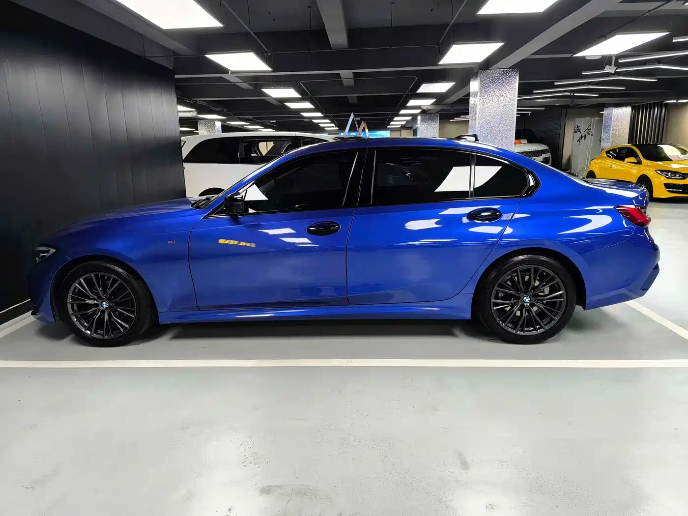 BMW 3 Series 2020 325Li M Sport Black Night Package фото 19