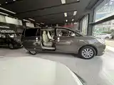 Фото 4 - Buick GL8