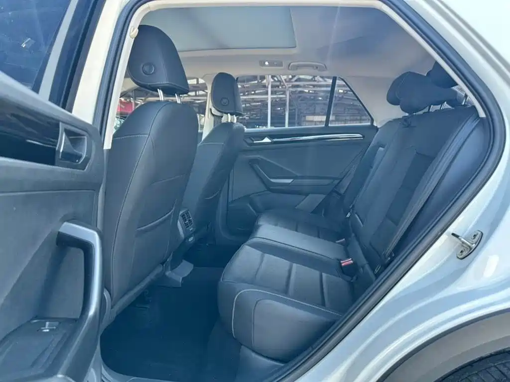 Volkswagen T-ROC 2022 2022 280TSI DSG 2WD Comfort PLUS