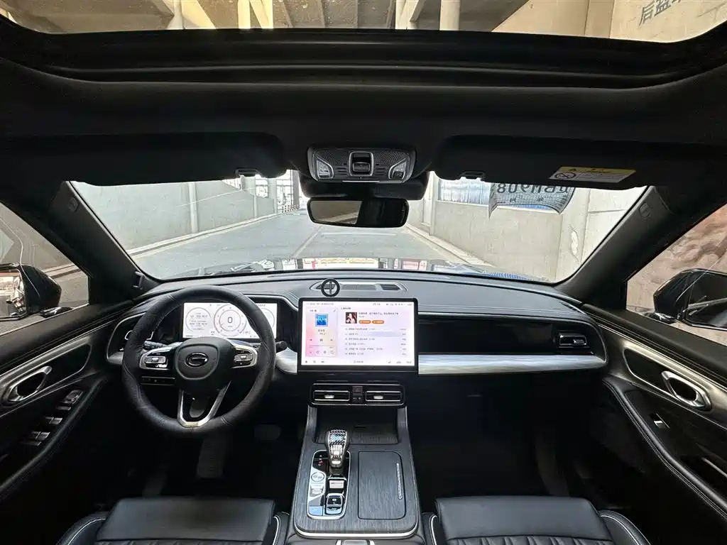 GAC Trumpchi Trumpchi GS8 2024 Navigator Series 2.0TGDI 2WD Luxury Smart Connect Edition фото 11