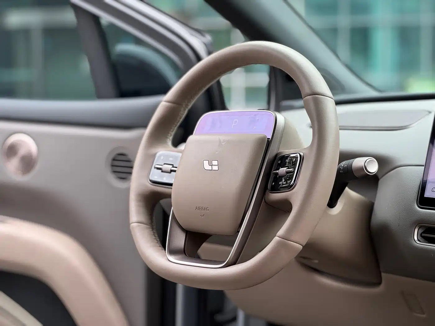 Li Auto i6 2025 2025 4WD Base Model