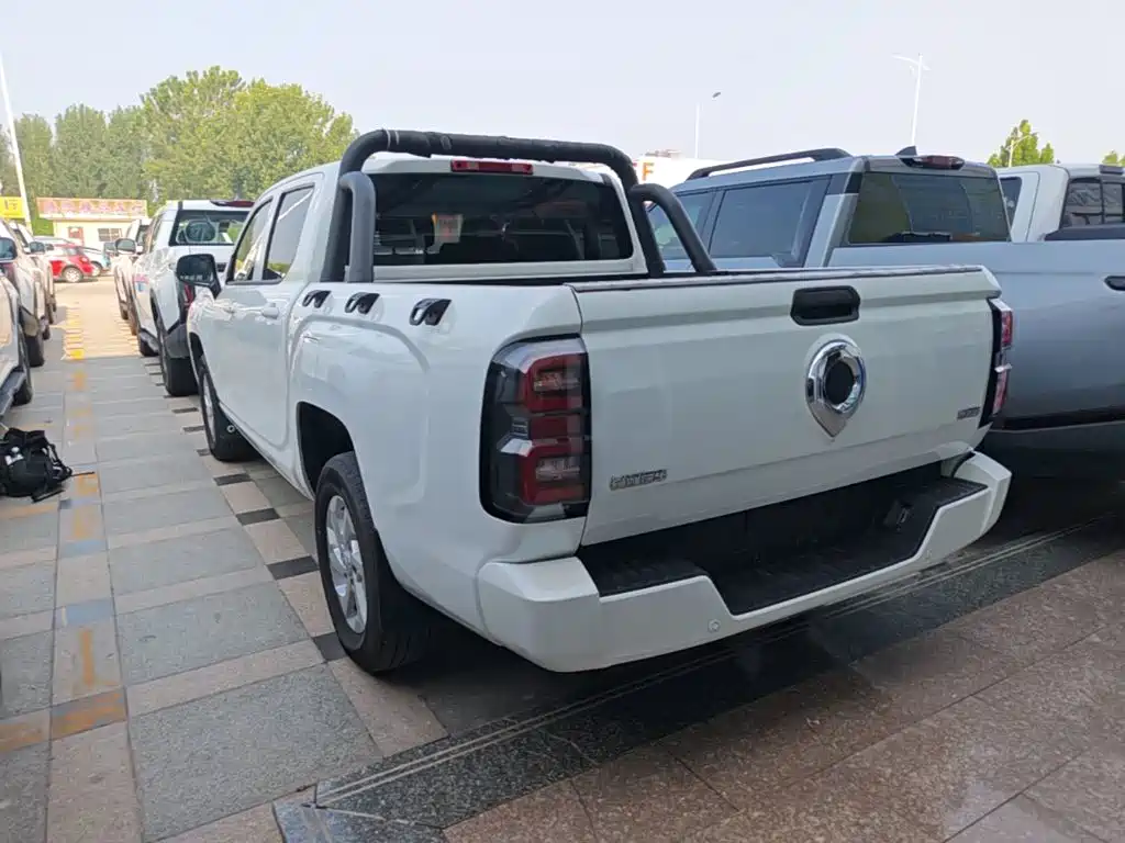 Great Wall King Kong Cannon 2024 2024 2.0T Automatic 8AT Gasoline 2WD Elite Standard Cargo Box