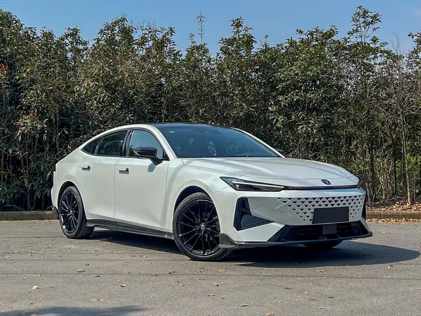 CHANGAN UNI-V