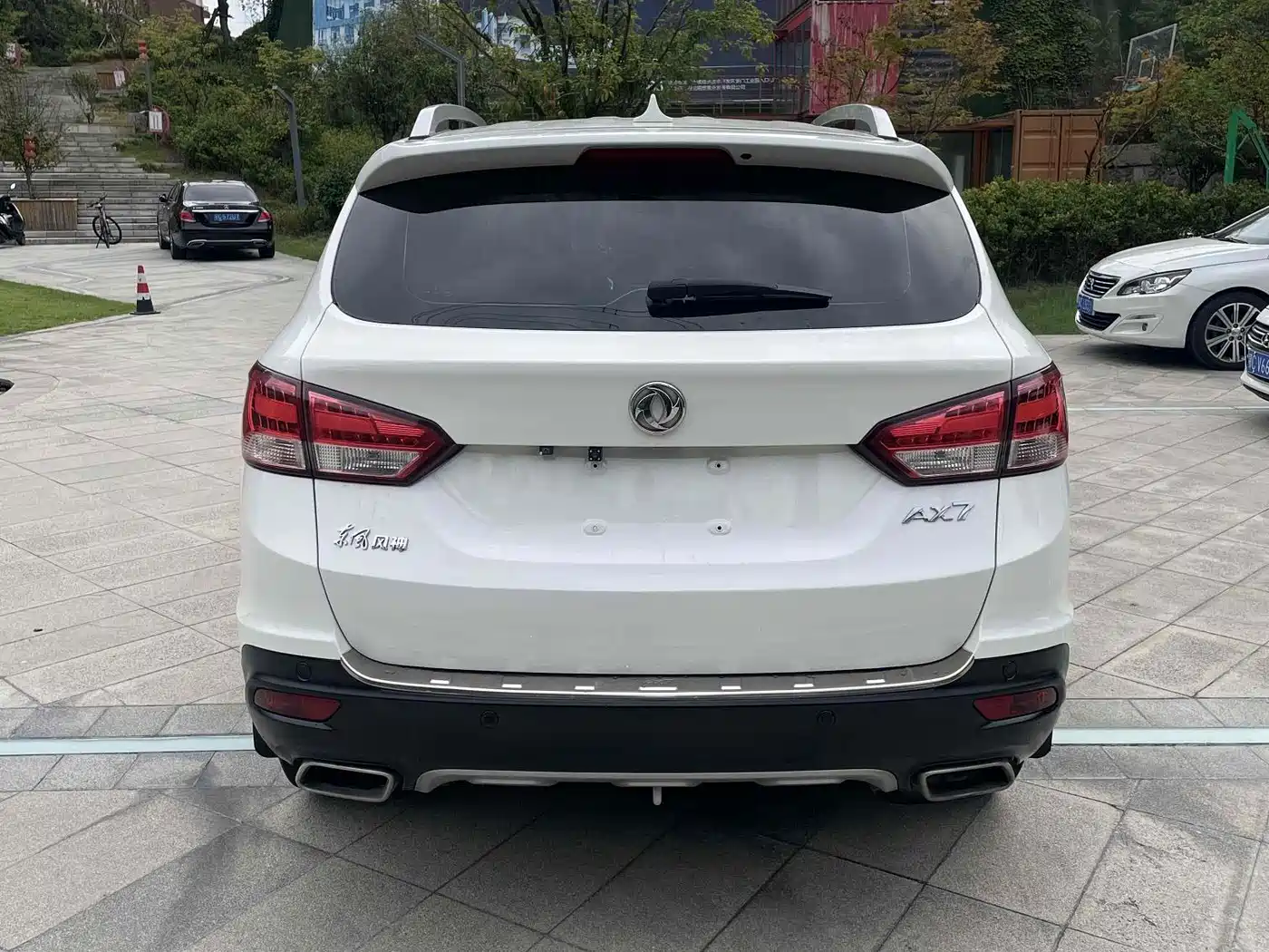 Dongfeng Aeolus Dongfeng Fengshen AX7 2017 2016 2.0L Automatic Smart Comfort