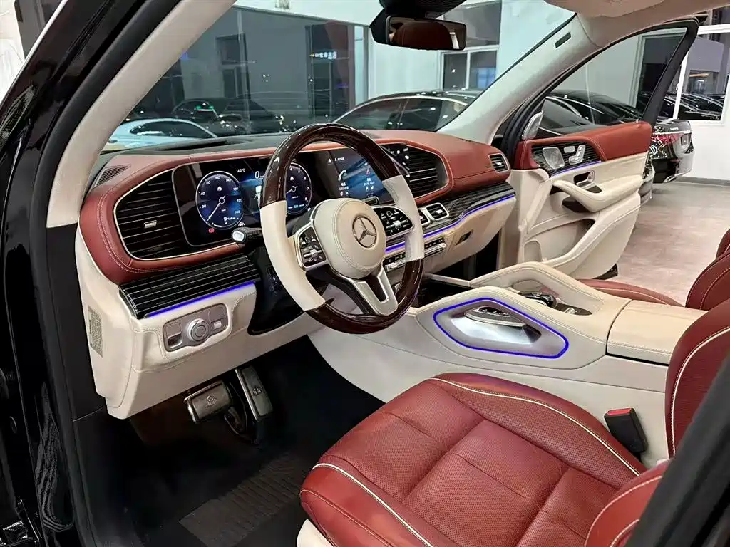 Mercedes-Benz GLS 2022 GLS 450 4MATIC Luxury фото 4