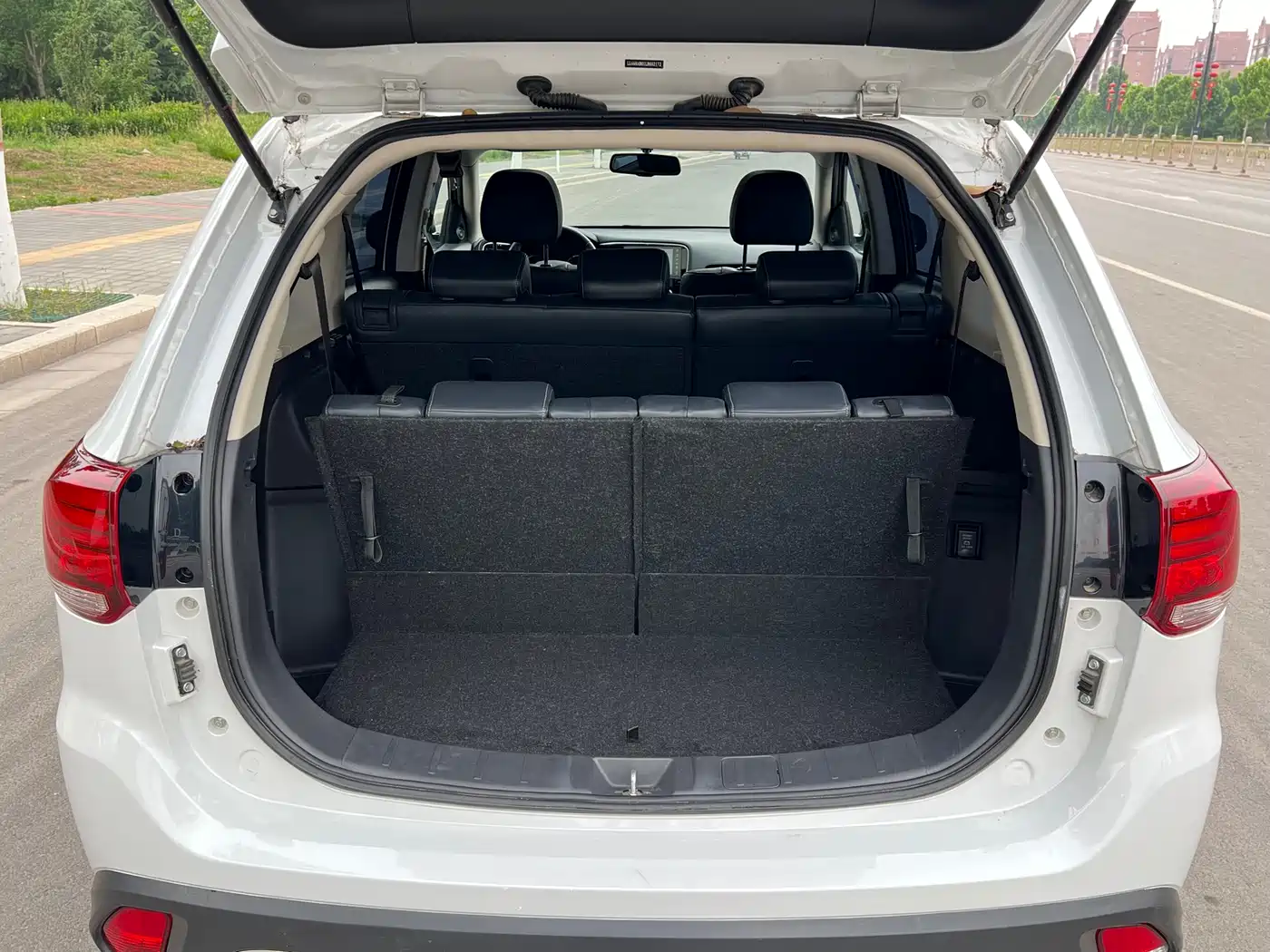 Mitsubishi Outlander 2019 2.0L 2WD Enjoy 7-Seater China VI фото 19