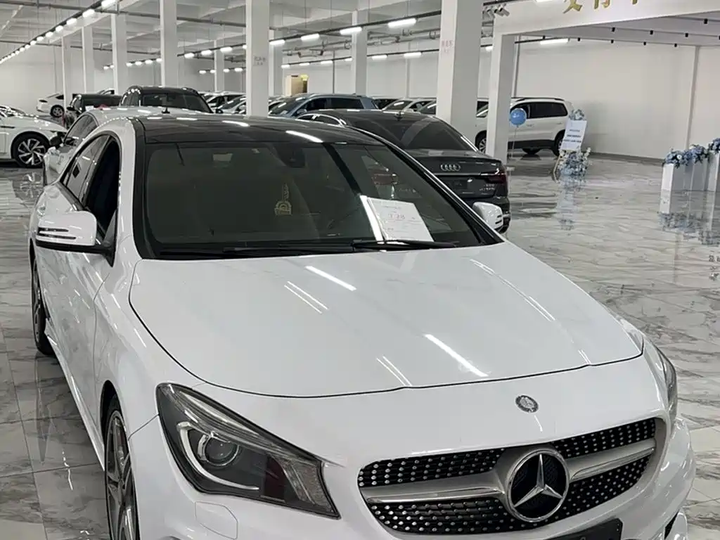 Mercedes-Benz CLA (Import) 2015 2015 CLA 220 4MATIC