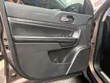 Фото 6 - Jeep Commander