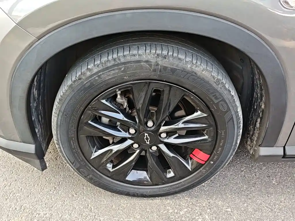 Chevrolet Volando 2019 2018 Redline 530T Auto Premium Edition (5+2 seater) China V