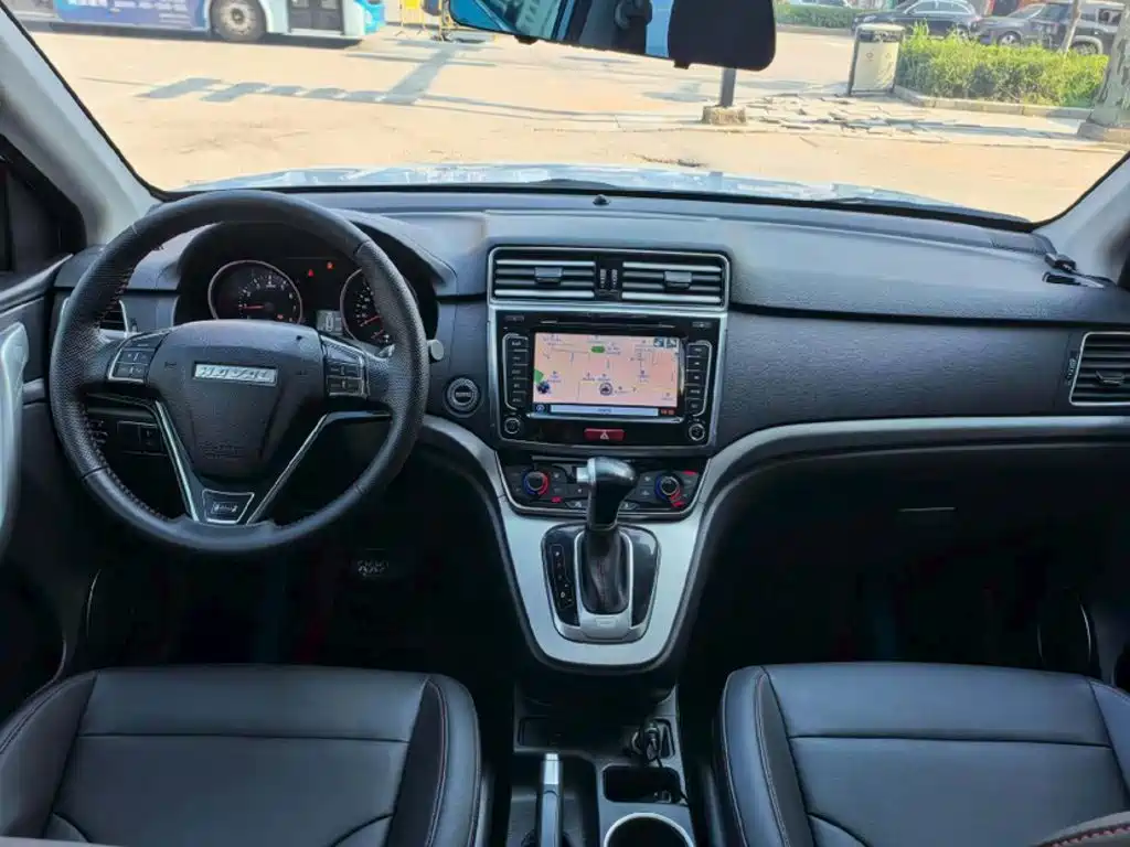 Haval M6 2017 2017 1.5T Automatic 2WD Elite