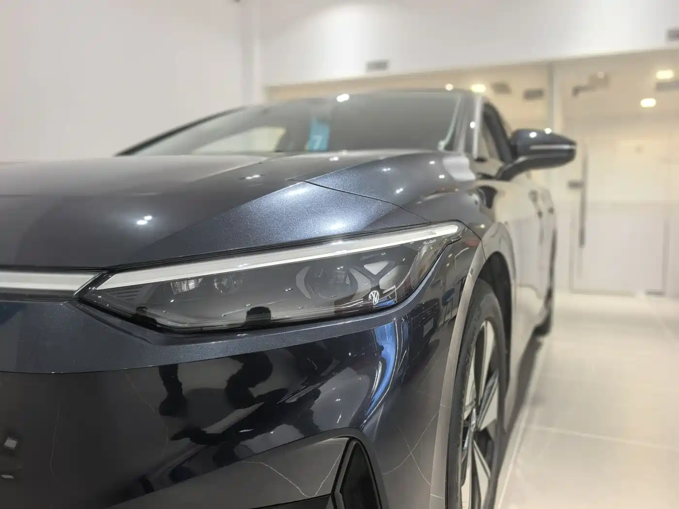 VOLKSWAGEN ID.7 VIZZION