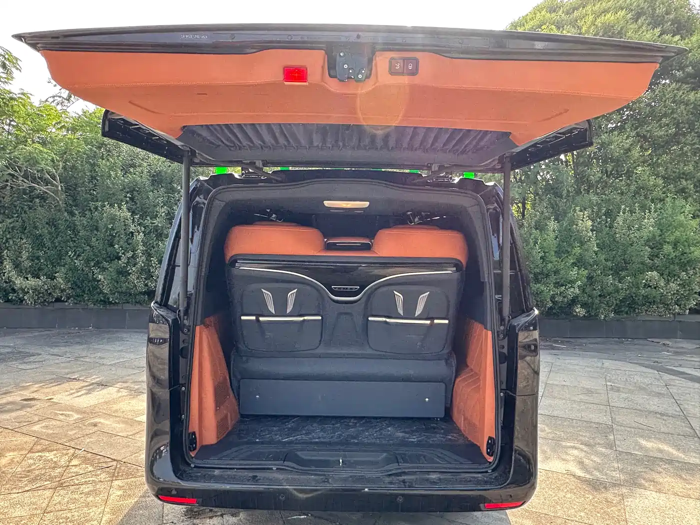 Mercedes-Benz Vito 2024 2.0T Business 7-Seater фото 20