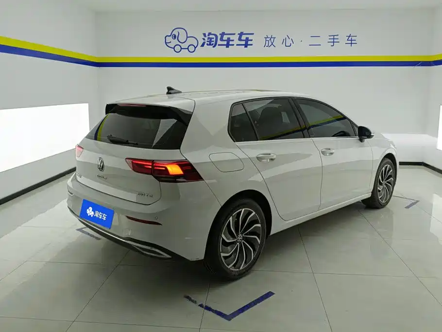 Volkswagen Golf 2024 2023 Facelift 280TSI DSG Pro