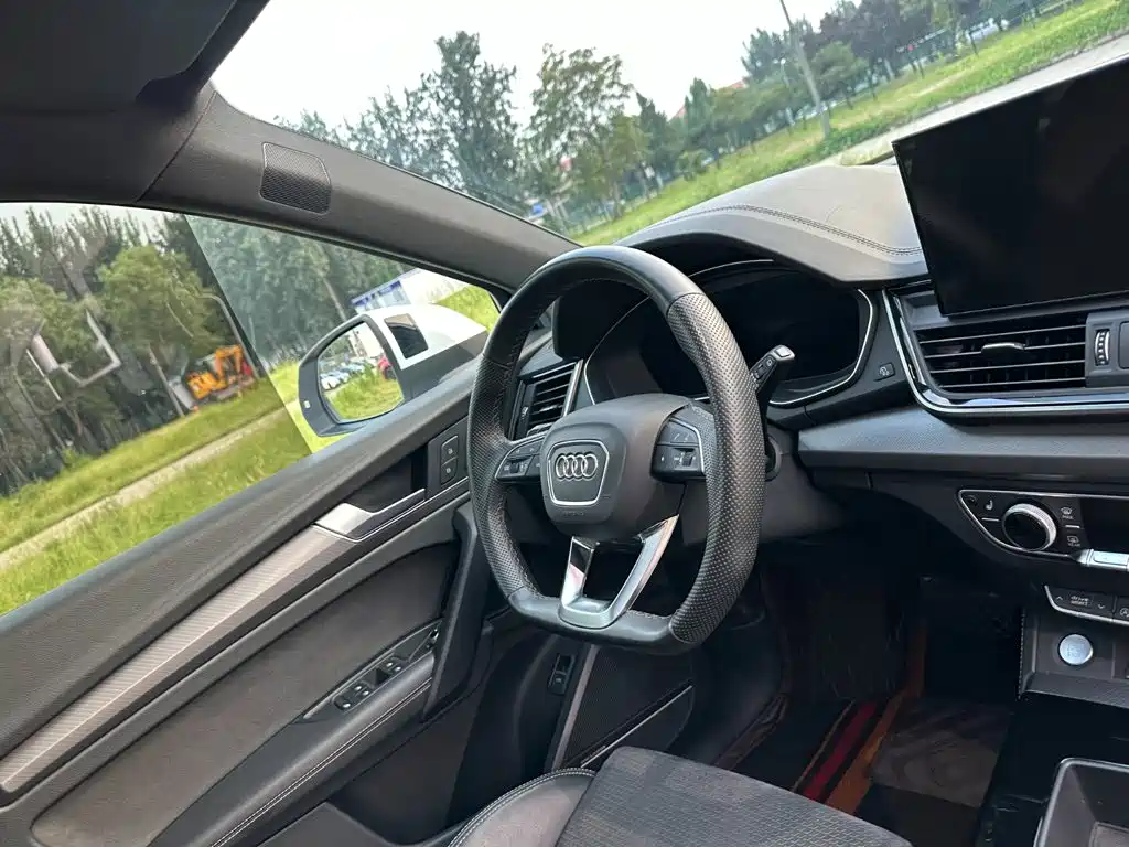 Audi Q5L Sportback 2022 2022 45 TFSI Luxury