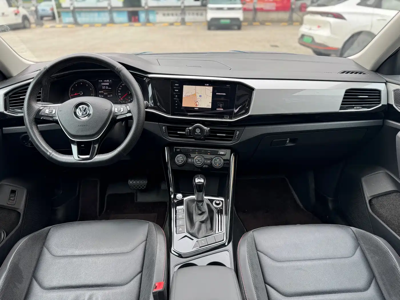 Volkswagen Tayron 2019 330TSI 2WD Luxury China VI фото 13
