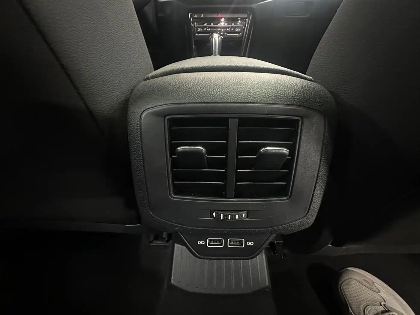 Volkswagen T-ROC 2022 280TSI DSG 2WD Elite PLUS фото 20