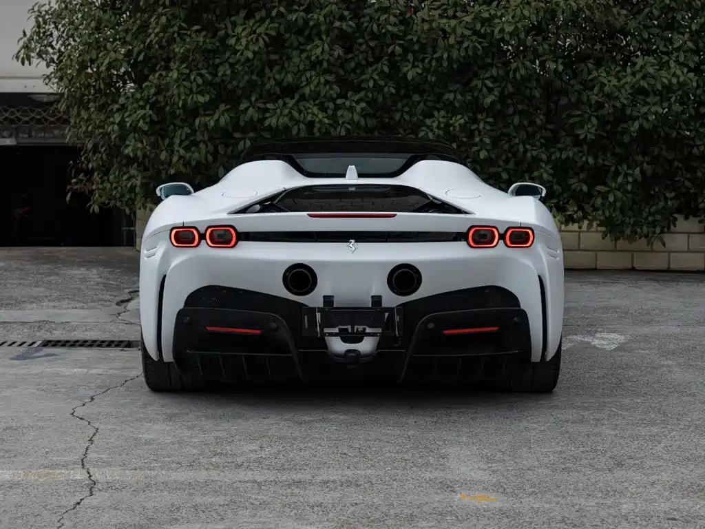 Ferrari SF90 2024 2021 3.9T V8 Spider