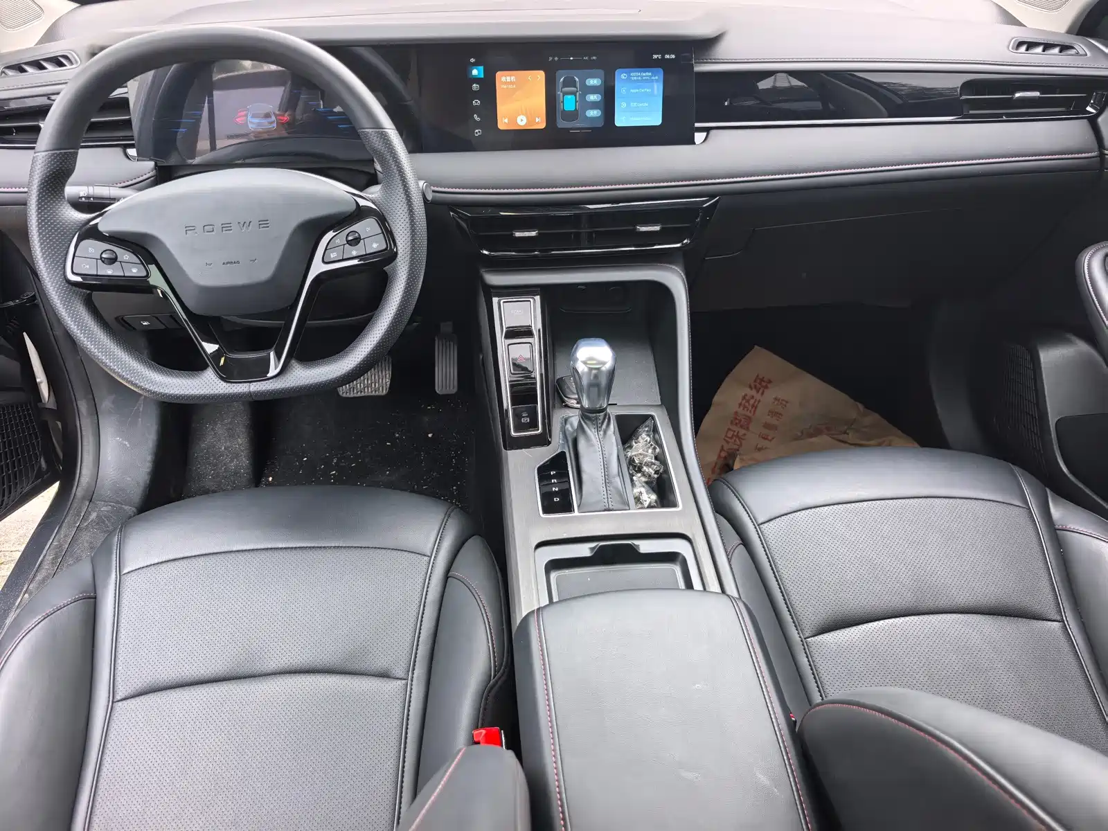 Фото 7 - Roewe i5