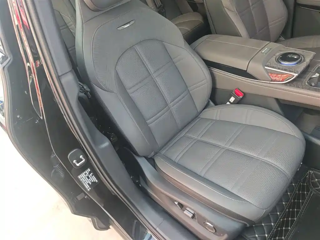 Hongqi Tian Gong 08 2025 680 AWD Smart Selection Edition фото 25