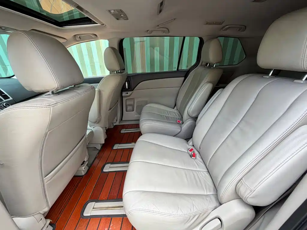 Mazda 8 2012 2011 Model 2.3L Premium Edition