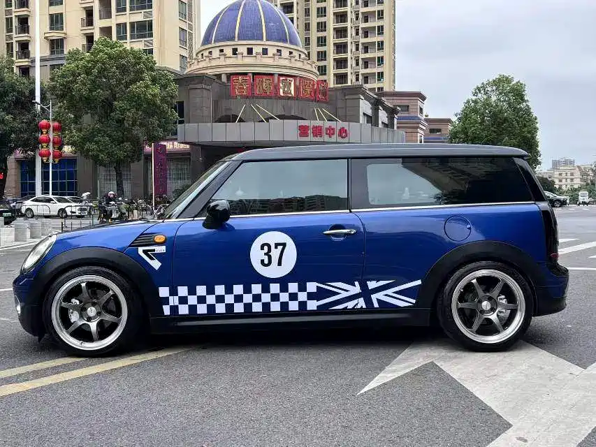 Photo 8 - MINI CLUBMAN