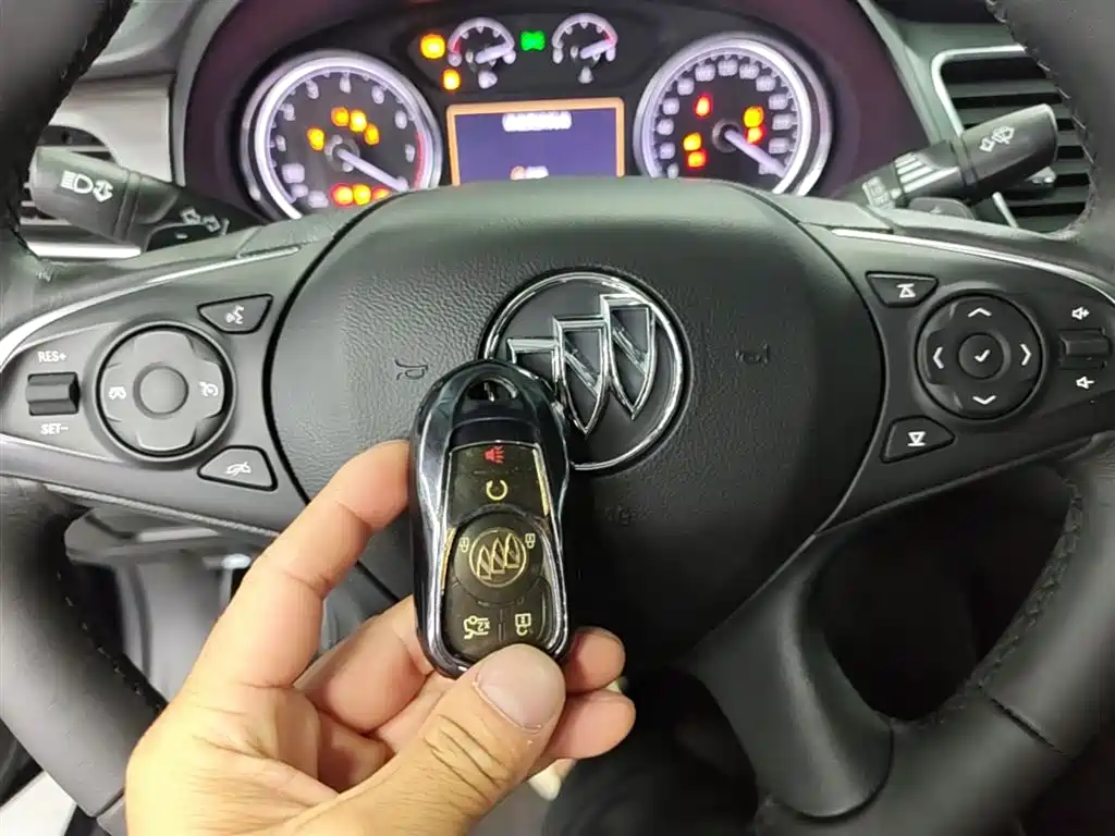 Buick LaCrosse 2020 652T Luxury фото 9
