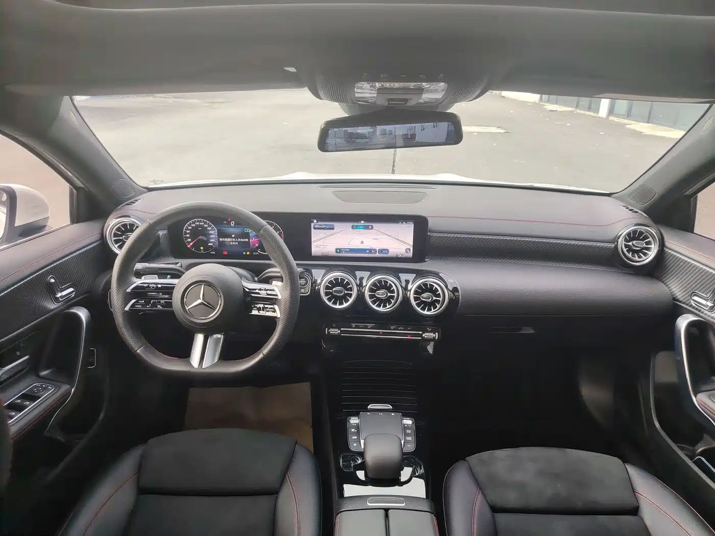 Mercedes-Benz A-Class 2024 A 200 L Fashion Edition фото 6