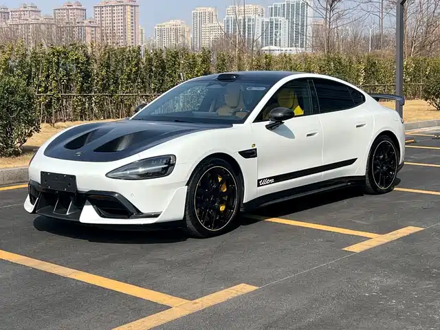 XIAOMI CAR XIAOMI SU7 ULTRA