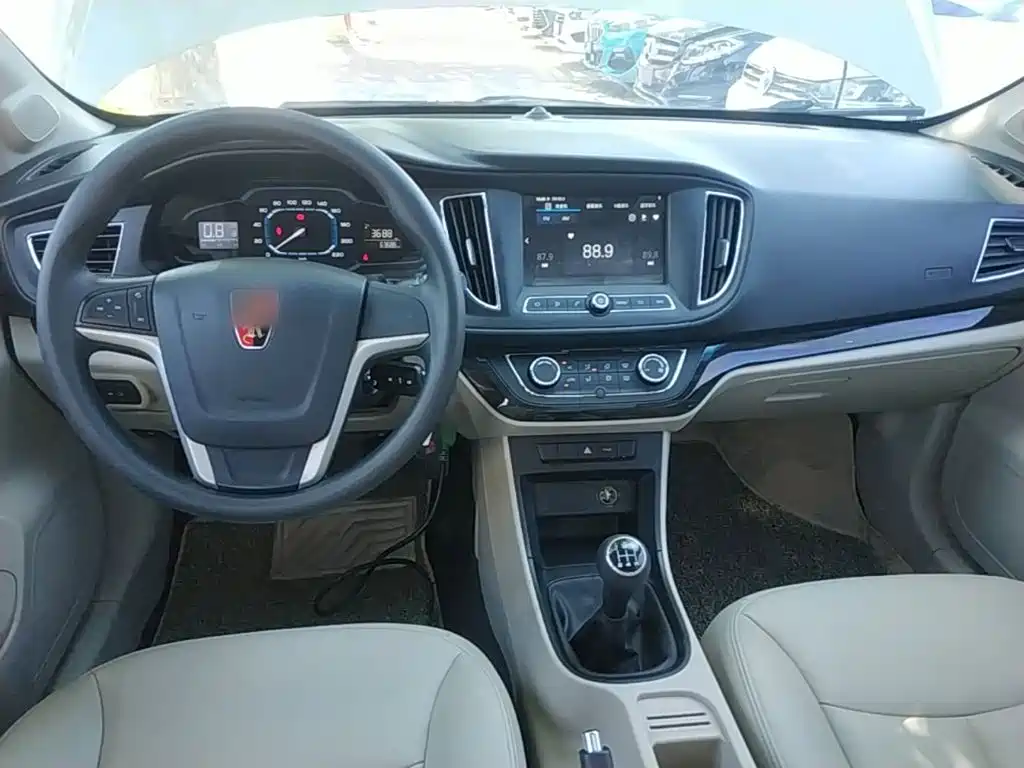 Roewe 360 2017 2017 1.5L Manual Luxury Edition