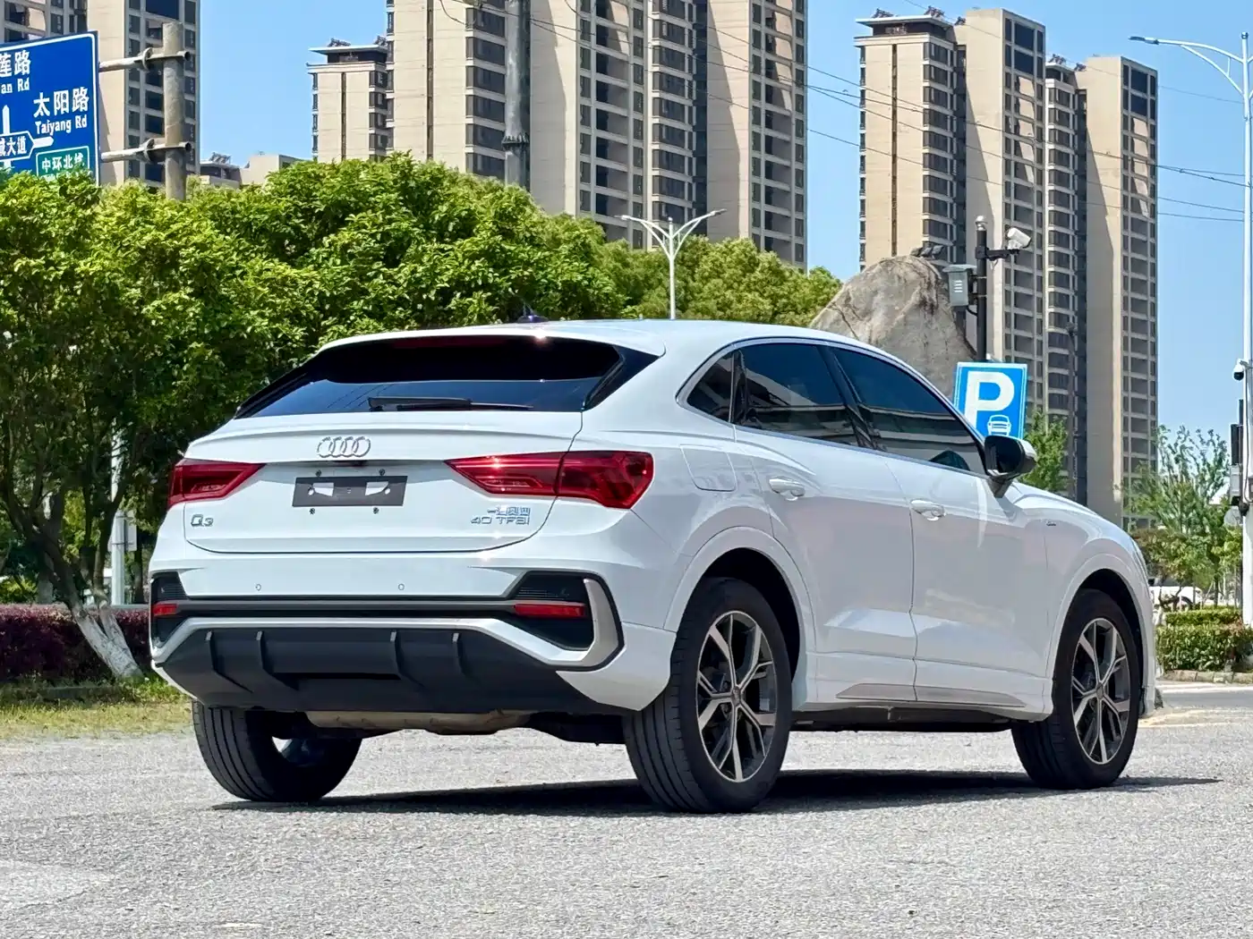Audi Q3 Sportback 2020 40 TFSI Fashion фото 7