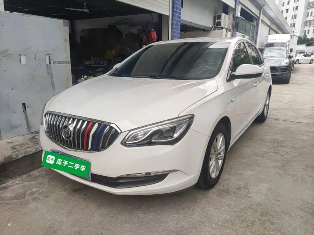 Фото 2 - Buick Excelle