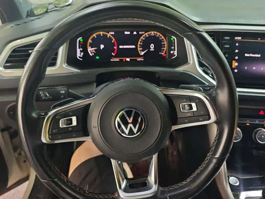 Photo 14 - Volkswagen T-ROC