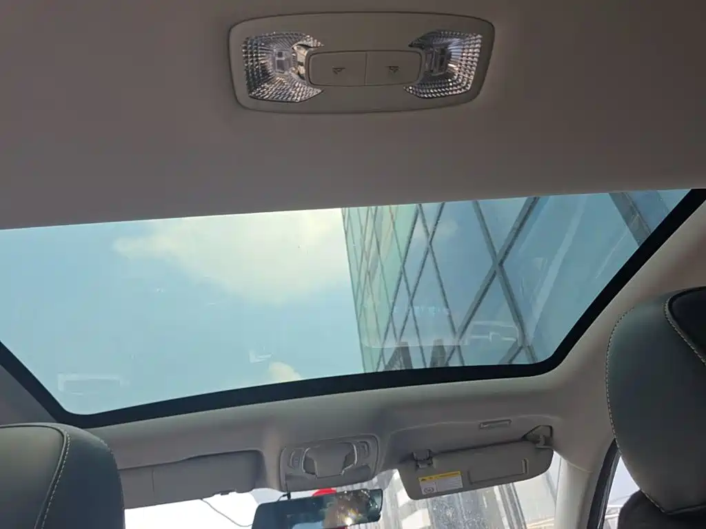 Roewe i6 MAX 2021 2020 300TGI Auto Cool Panoramic Sunroof Edition