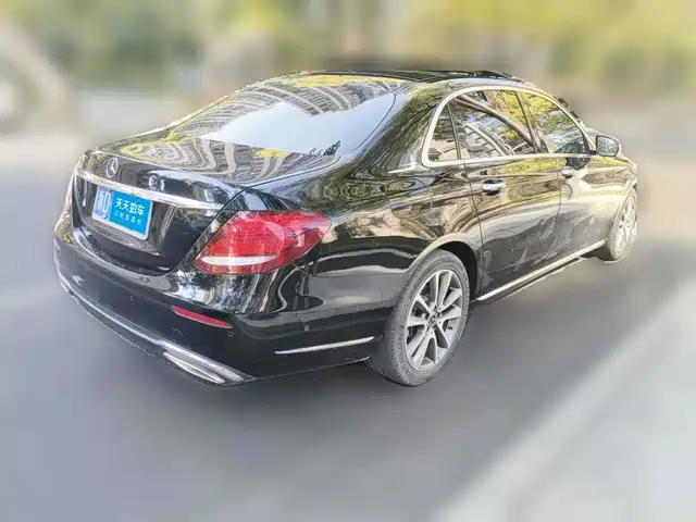 Mercedes-Benz E-Class 2019 Facelift E 300 L Fashion — фото 2