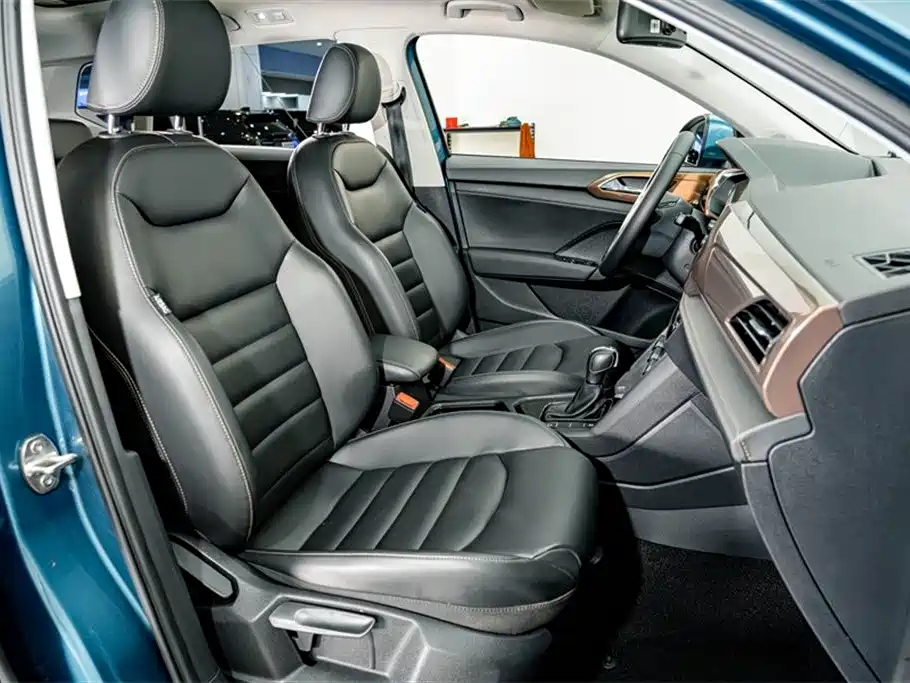 Volkswagen Tharu 2020 280TSI 2WD Comfort Edition China VI фото 19