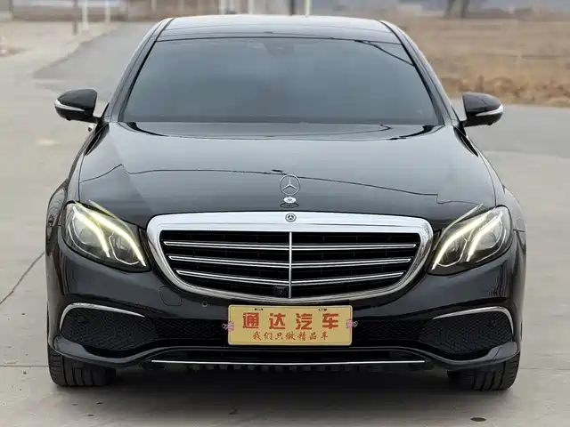 MERCEDES-BENZ E CLASS